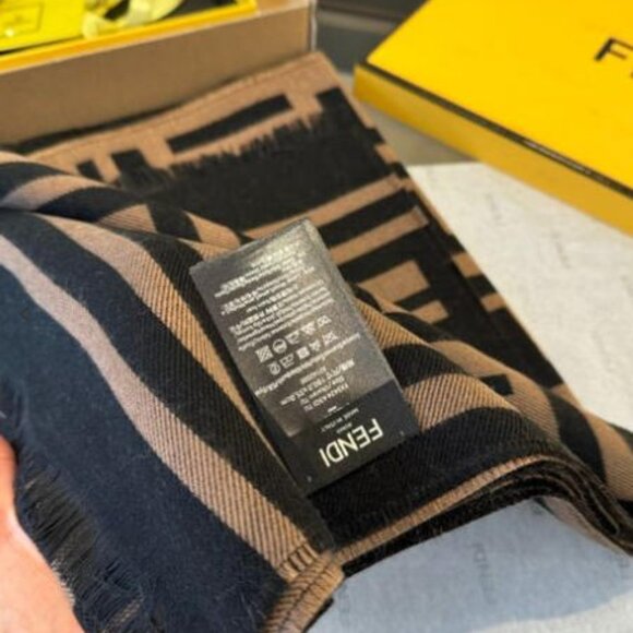 Fendi Black and Brown Logo Pattern Women's Scarf - With Original Box - Picture 4 of 5